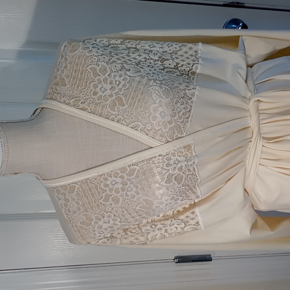 Vintage FM Lingerie Full Length Belted Robe Size 3X Pale Yellow 3/4 Sleeve - Picture 2 of 9